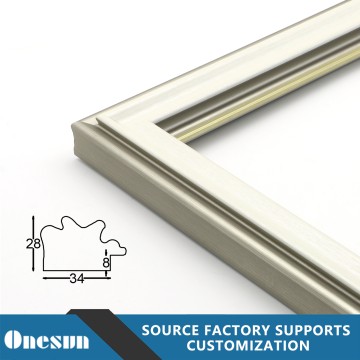 Essential foam moulding for simple and effective decorative finishing