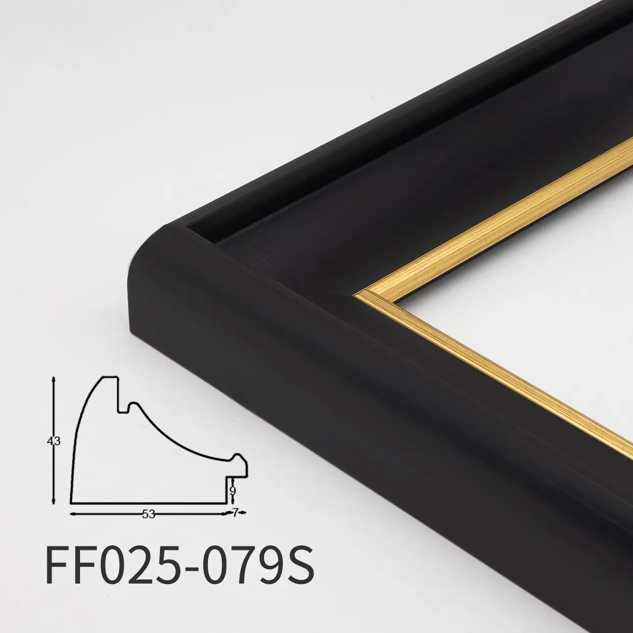 PS Vintage Oil Painting Frames Rewind to Artistic Heritage (2).jpg